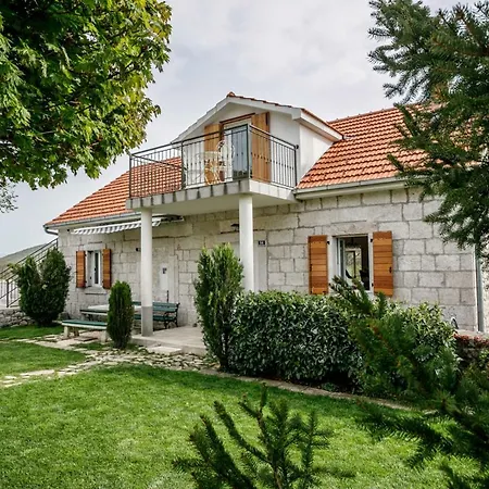 Holiday home Jozini Dvori *