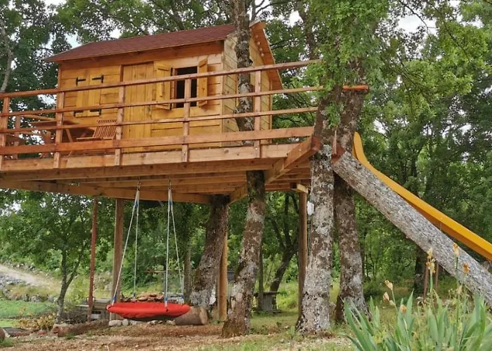 Jozini Dvori * Krstatice