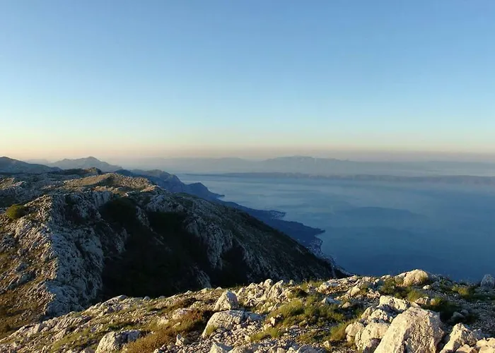 Jozini Dvori Сasa de vacaciones Krstatice